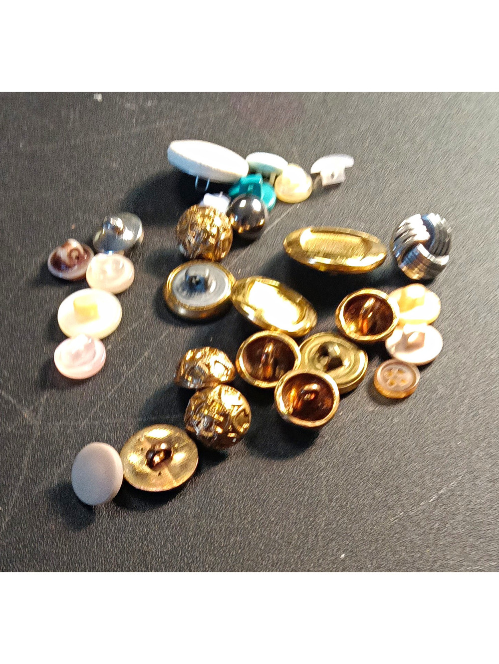 VTG Mixed Lot Sewing Buttons 25 pc Multicolor Assorted Styles Crafts